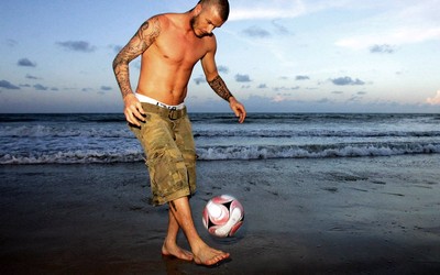 爱游戏电竞独家-佐默扑救成功率惊人